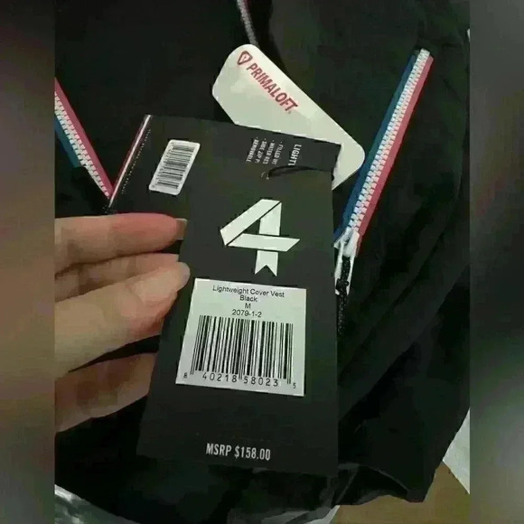 NWT Fourlaps Women's Lightweight Cover Vest - Black Sz M MSRP $158 - Picture 5 of 5